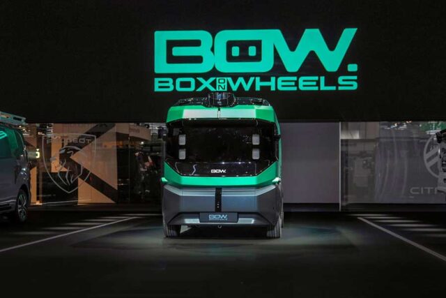 Box-on-Wheels