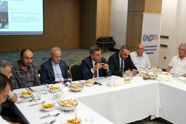 UND Yönetim Kurulu Başkanı Şerafettin Aras