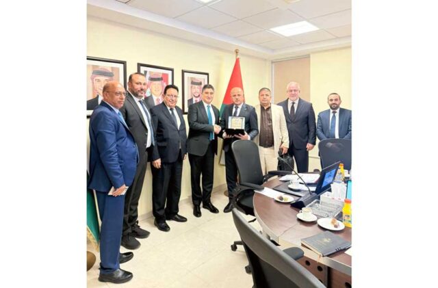und-heyeti-urdun-ulastirma-bakanligini-ziyaret-etti-21464-5 UND