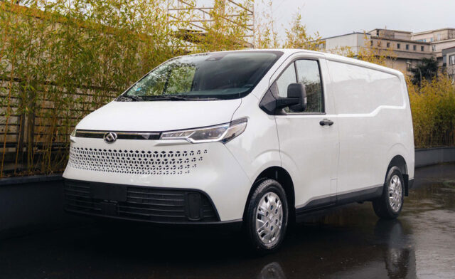 Maxus-DELIVER-7-L1H1 MAXUS