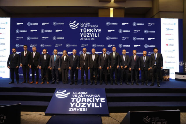 TYZ_01 Ulaşım ve Altyapıda Türkiye Yüzyılı Zirvesi