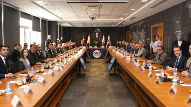 und-gaziantep-hizmet-ihracati-bulusmasi-nda-yer-aldi-21563 UND