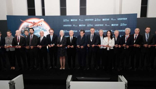 und-ikinci-baskani-ergun-bilen-ve-yonetim-kurulu-uyeleri-logistech-in-acilisina-katildi-21543-4 UND